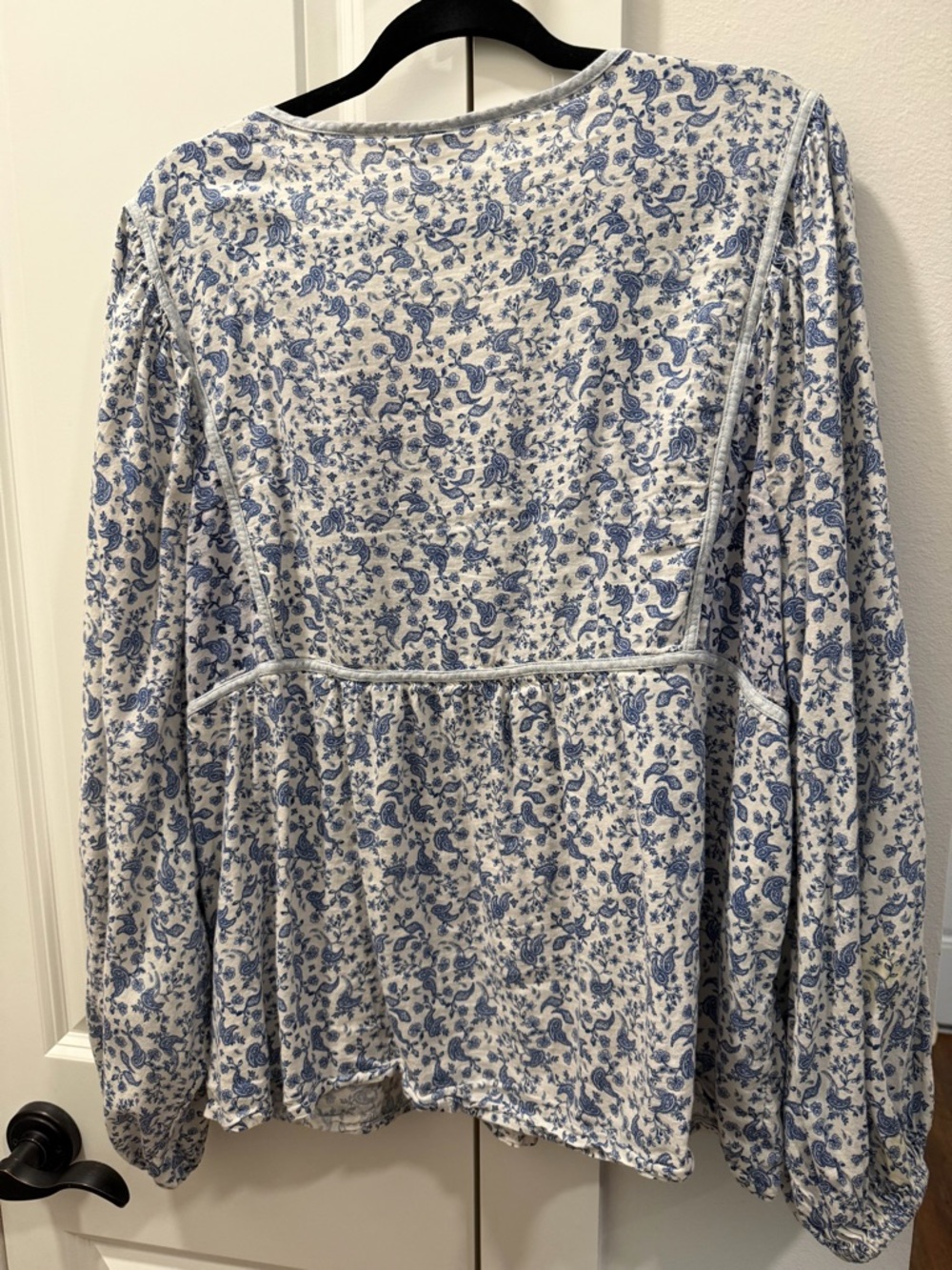 Blue & White Floral Button-Front Peasant Blouse - Picture 2 of 4